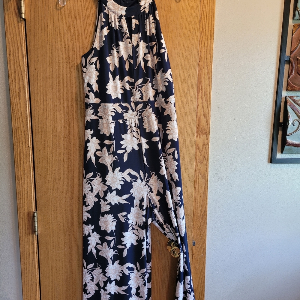 Ankle length jumpsuit - Picture 1 of 3